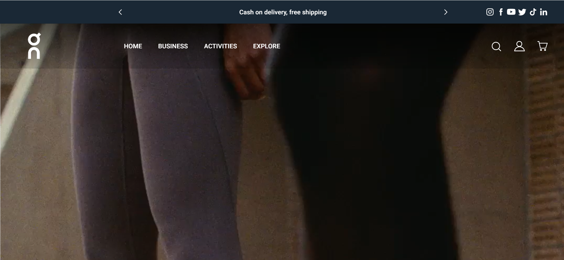 Screenshot onrunning-at.myshoplaza.com